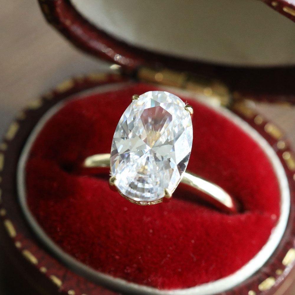 Oval Cut Bridal Set