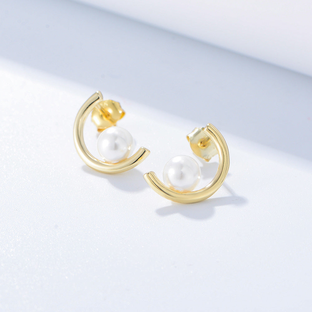 C Design Pearls Studding Earrings