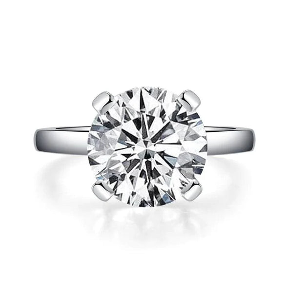 Classic 4 Prongs Round Cut Solitaire Ring