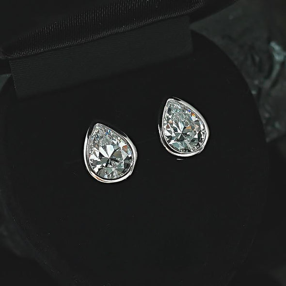 Luxury Oval Cut Sterling Silver Stud Earrings