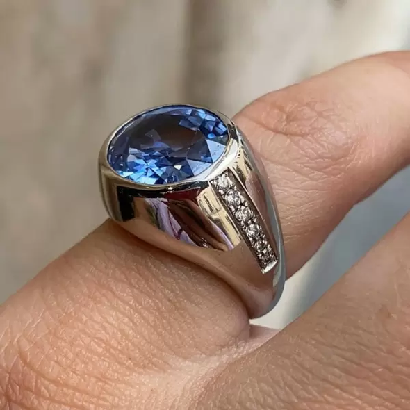 6ctw Oval Cut Sapphire Solitaire Ring