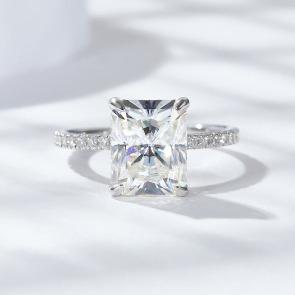 4 carat Radiant Cut 925 Silver Moissanite Engagement Ring