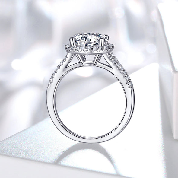 Luxury 2 Carat D Color Moissanite Sterling Silver Ring