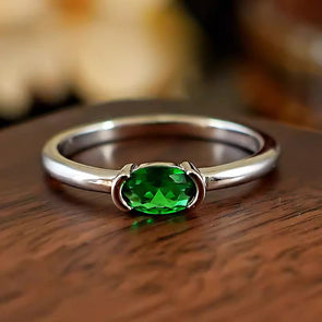 Simple Vintage Green Oval Cut Sterling Silver Engagement Ring