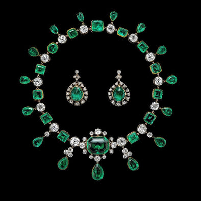 Green Sapphire Necklace Choker and Earrings Set