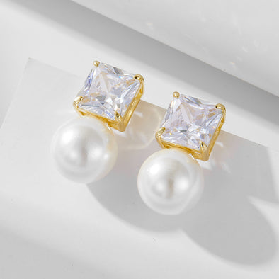 Simple Simulated Diamond Pearls Drop Earrings