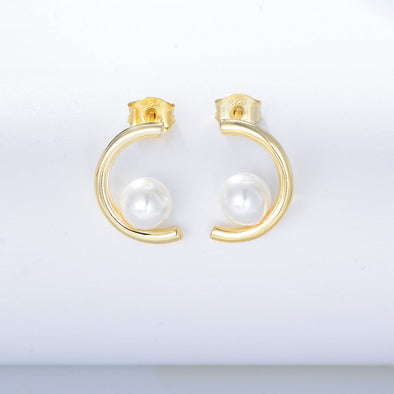 C Design Pearls Studding Earrings