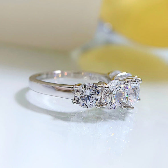 Luxury Five Stones Sterling Silver Wedding Band