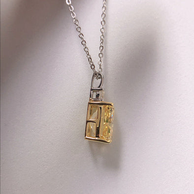 Stunning 4.5ct Yellow Pendant Necklace