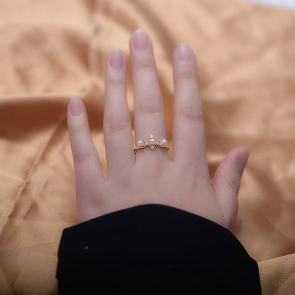 Crown Design Pearl Sterling Silver Ring