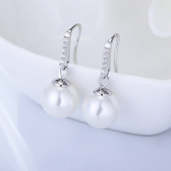 Elegant Pearl Drop Earrings for Mom