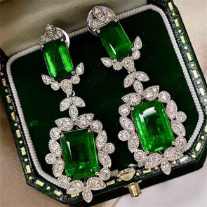 Vintage Emerald Green Drop Earrings