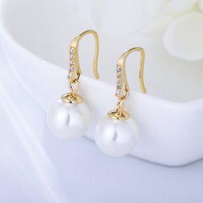 Elegant Pearl Drop Earrings for Mom