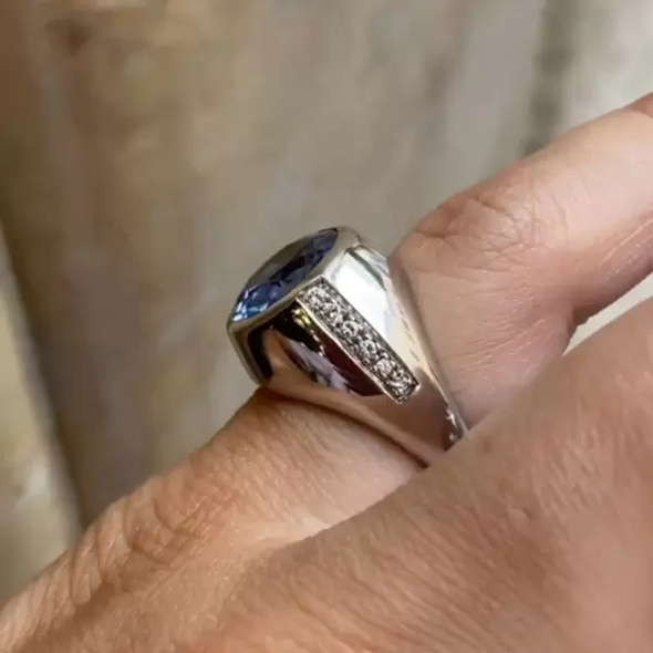 6ctw Oval Cut Sapphire Solitaire Ring