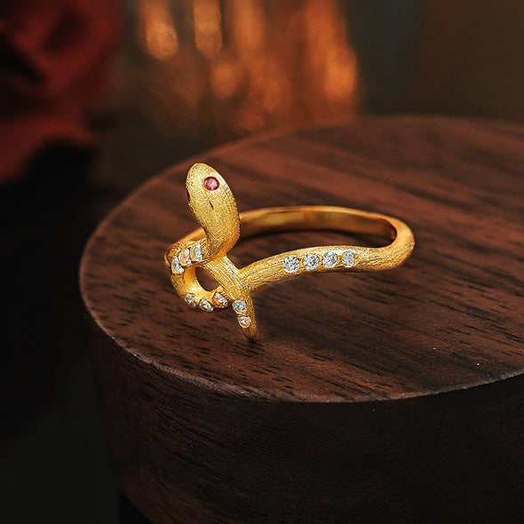 Unique Snake Design Silver Ring