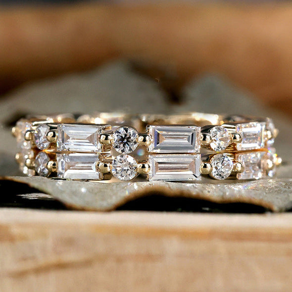 Gorgeous Emerald Cut & Round Cut Alternating Sterling Silver Wedding Band Set