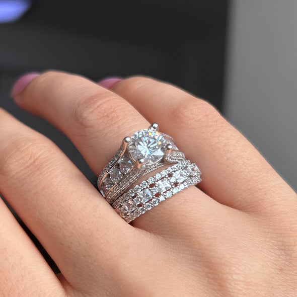 2.0CT Round Cut With Round Pave Bridal Set