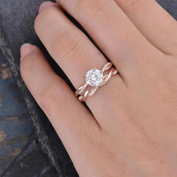 Rose Golden Twist Round Cut Wedding Set